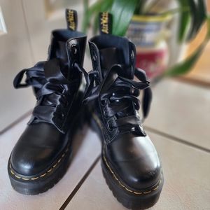 Dr.Martens Molly Platform Boot🥾🥾